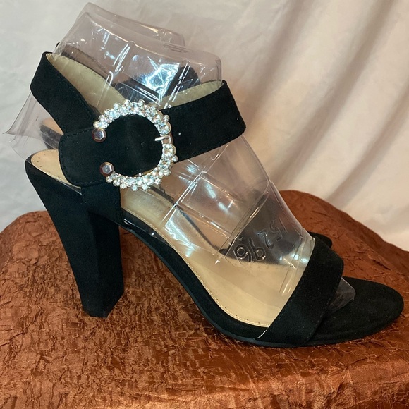 Adrienne Vittadini Embellished Sandals - Picture 2 of 8